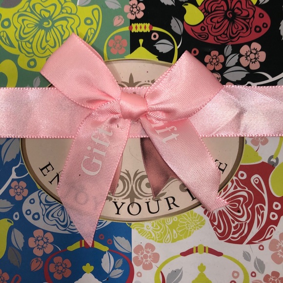 “Enjoy Your Life” 4 Candles Gift - Picture 3 of 12